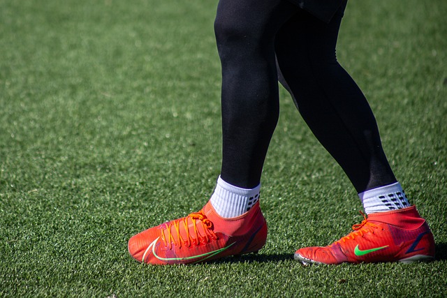 王治郅NBA名场面!命中三分+梦幻脚步让鲨鱼韦德抱拳致敬!.